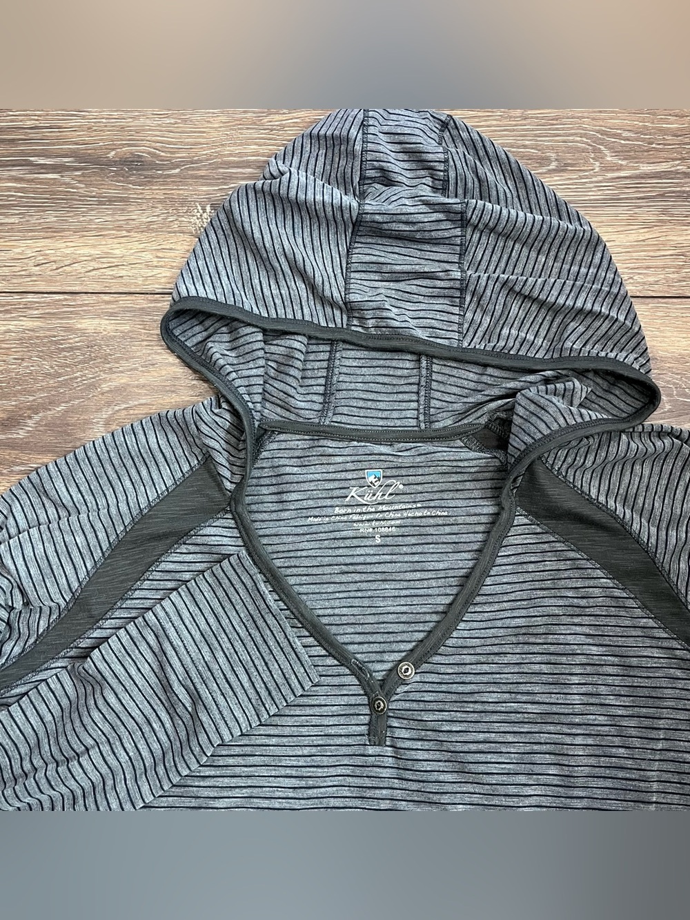 Kuhl Grey Base Layer Hooded Long Sleeve Shirt Womens Small GORPCORE